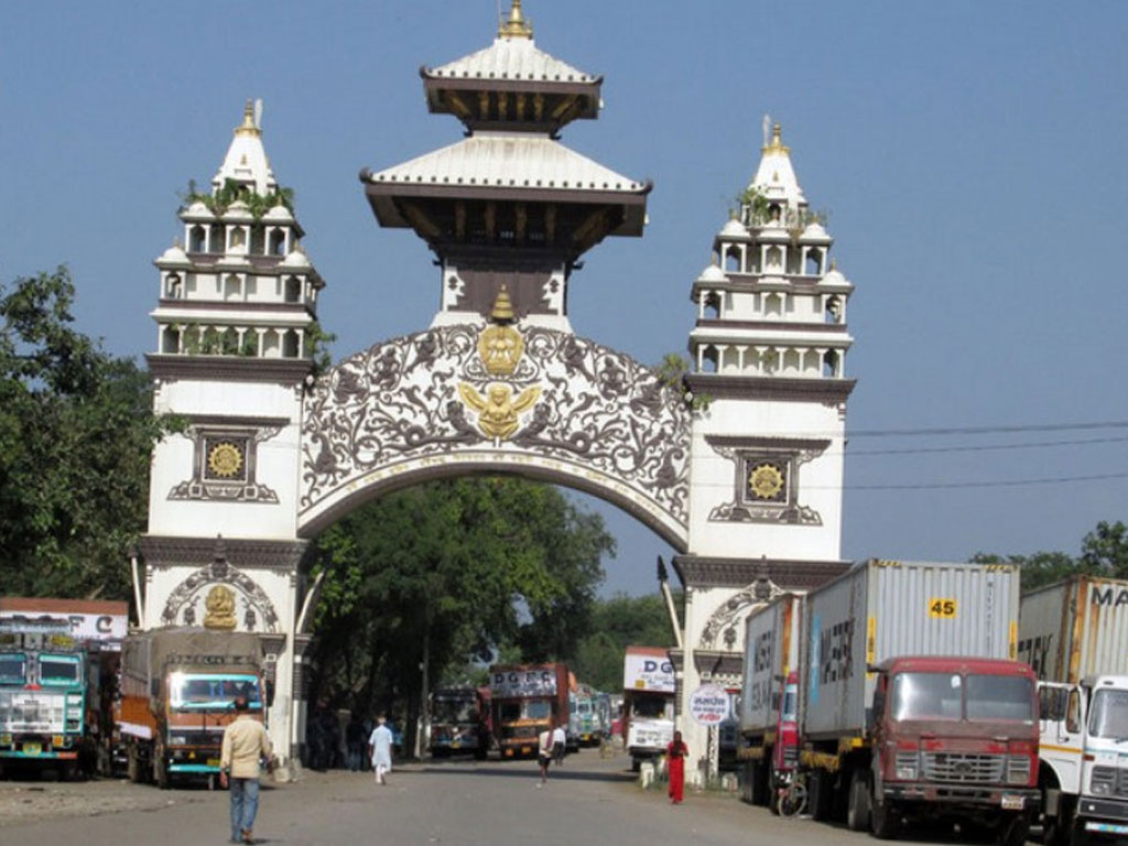 वीरगञ्ज भन्सारबाट चालु वर्षको ११ महिनामा दुई खर्ब २१ अर्ब राजस्व संकलन